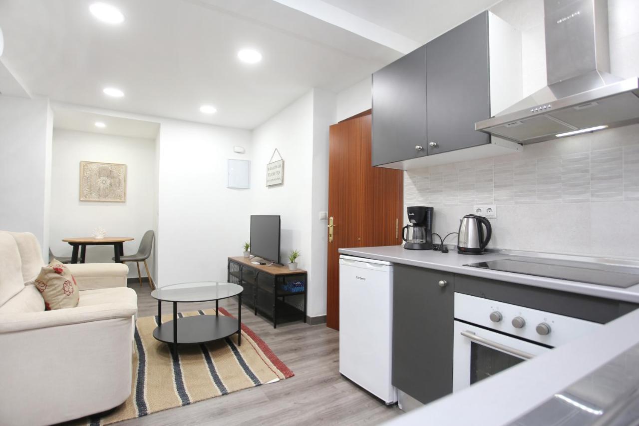 Апартаменти Apartamento En Calle Mendoza - Zona Huelin & 300 Mts De La Playa Малага Екстер'єр фото