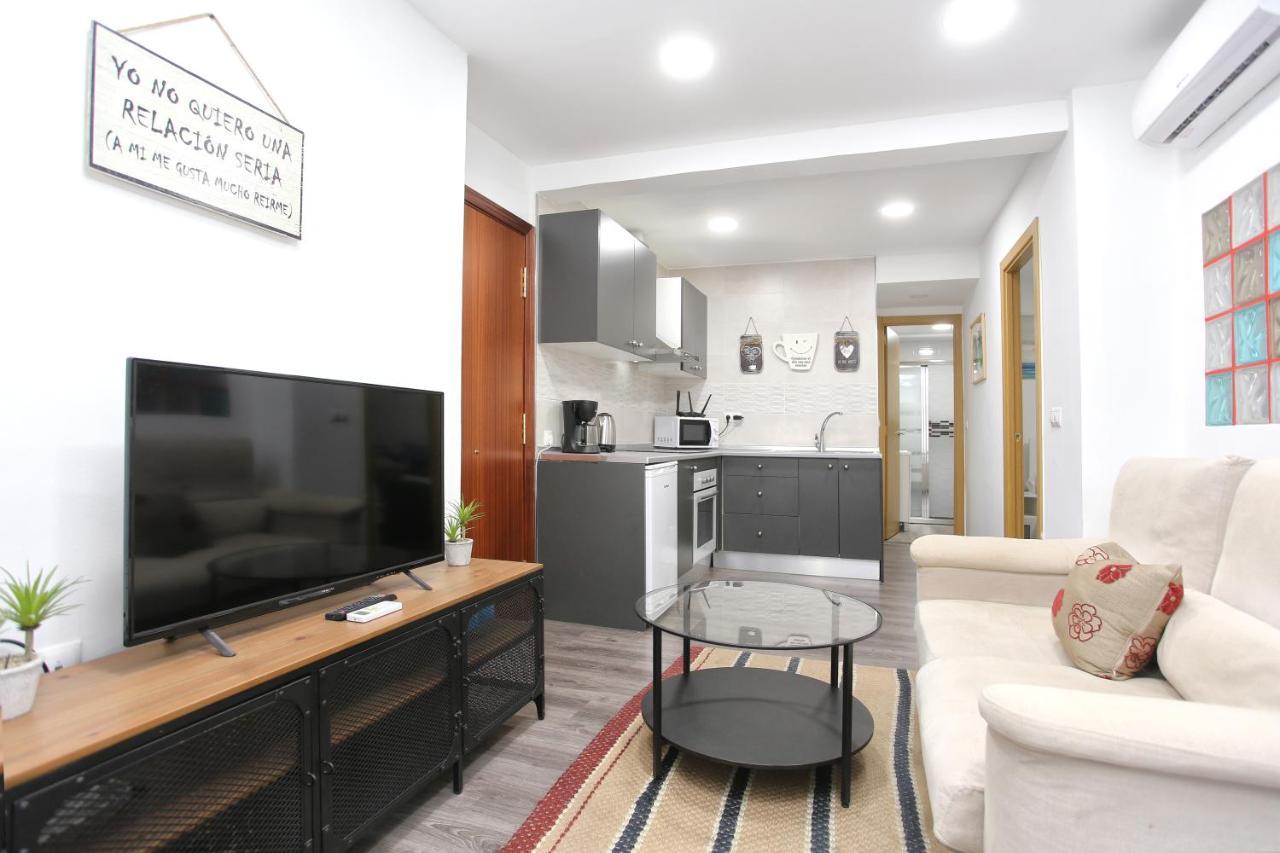 Апартаменти Apartamento En Calle Mendoza - Zona Huelin & 300 Mts De La Playa Малага Екстер'єр фото