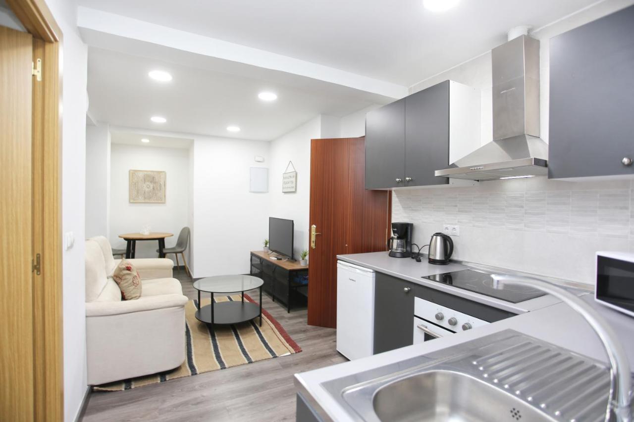 Апартаменти Apartamento En Calle Mendoza - Zona Huelin & 300 Mts De La Playa Малага Екстер'єр фото
