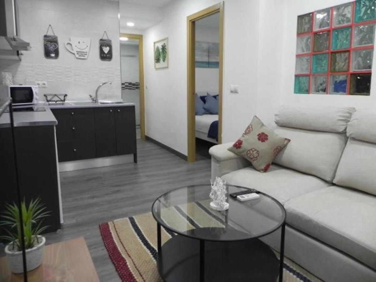 Апартаменти Apartamento En Calle Mendoza - Zona Huelin & 300 Mts De La Playa Малага Екстер'єр фото